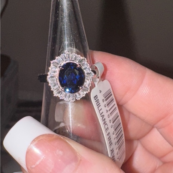 Sterling Silver Oval Created Sapphire Halo Ring Classic Elegant Style Size 7.5 - Picture 13 of 16